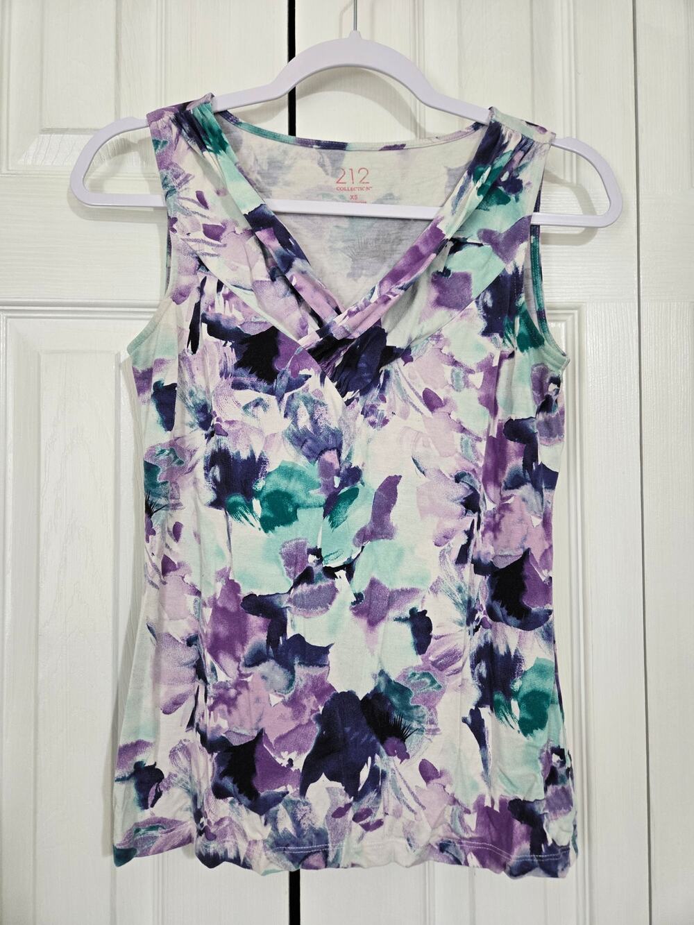 212 collection xs women's floral tank top